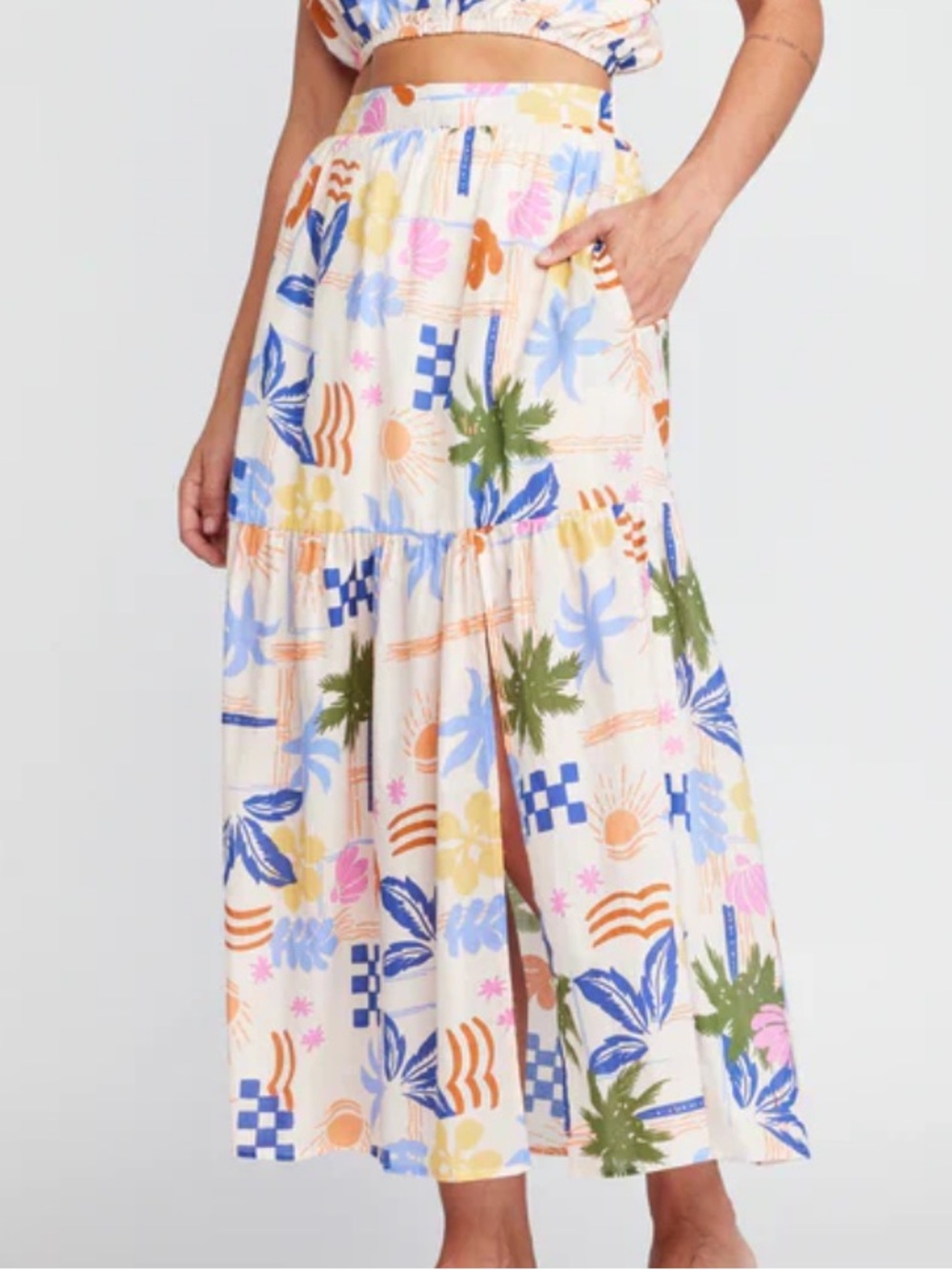 NWT Self-Contrast Beach Print Skirt with Slit Size M